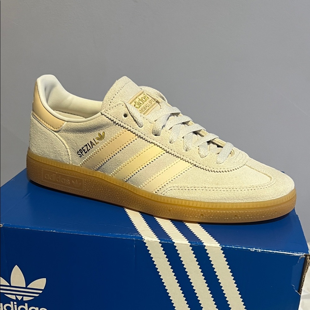 Adidas Spezial Cream Sneakers with Gum Sole